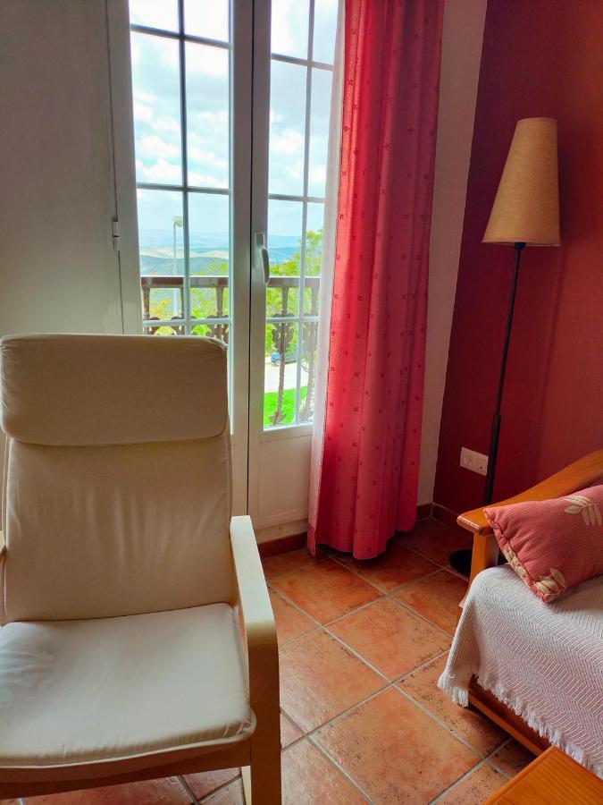 Apartamento Avenida Del Parque Cazorla Eksteriør billede